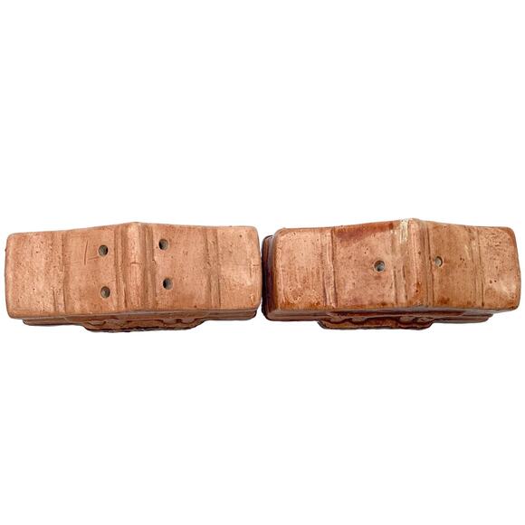 Vintage Salt & Pepper Shakers: THE ALAMO San Antonio Texas Ceramic Set - Picture 5 of 6